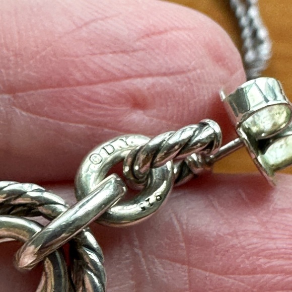 DY drop earrings - Picture 8 of 14